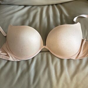 Victorias Secret Bra 36C